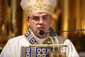 biskup robert chrząszcz